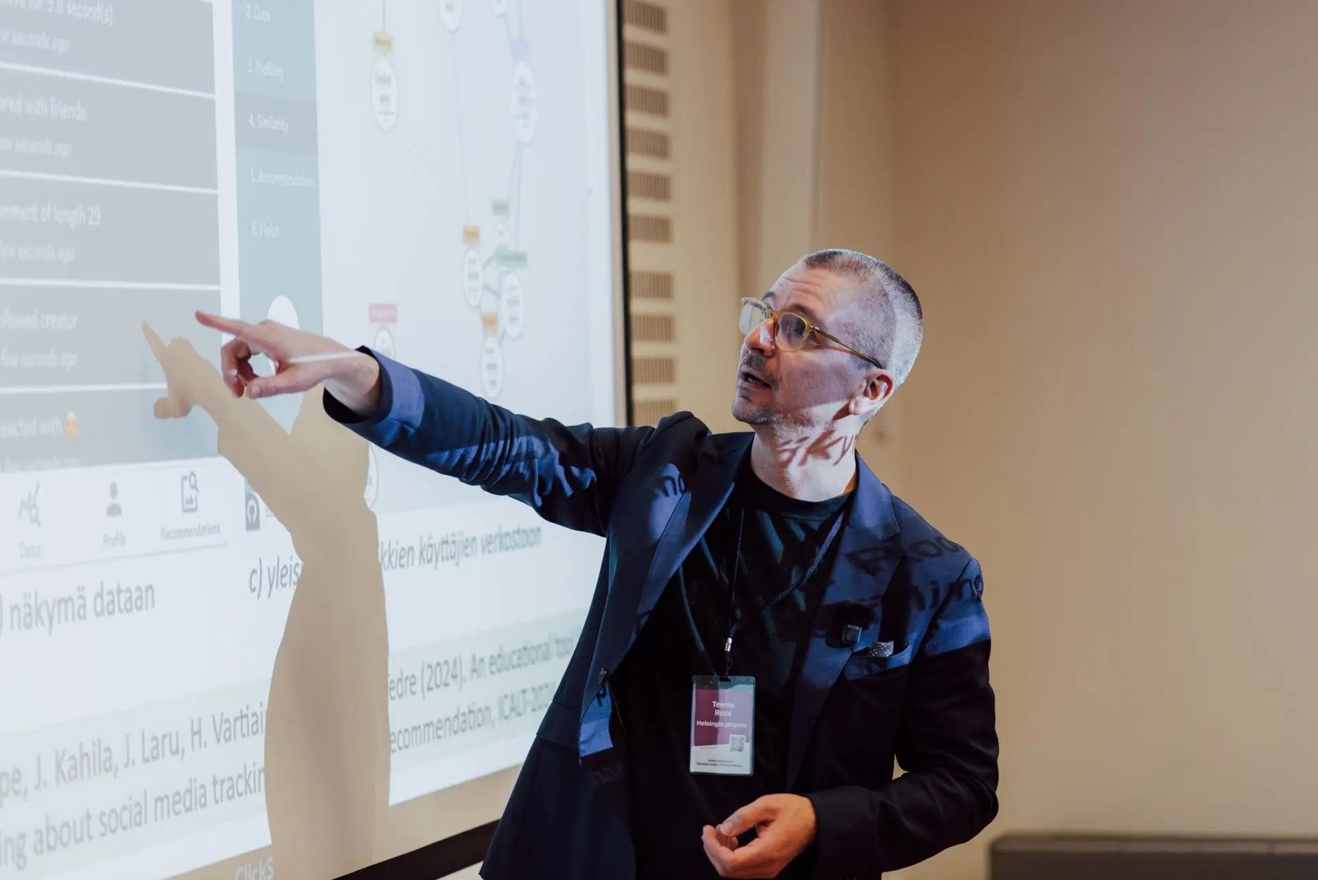 Tekoälyprofessori Teemu Roos Helsingin Yliopistolta Odoo User Clubissa